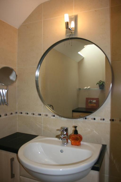 Hector'S Barn Apartments At Rosewood House Taunton Oda fotoğraf